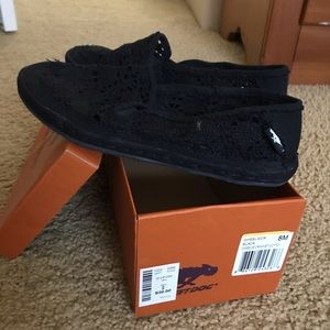 Women’s Black Rocket Dog Shoes